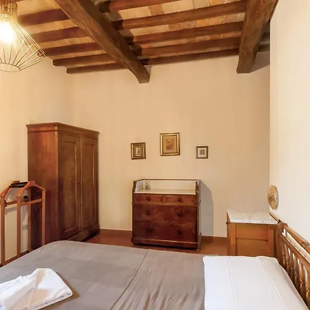 Lägenhet Sassaia Nel Chianti